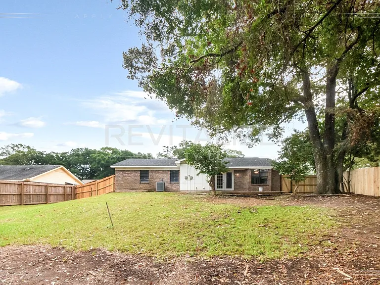 5728 Post Oak Ct — Photo 25