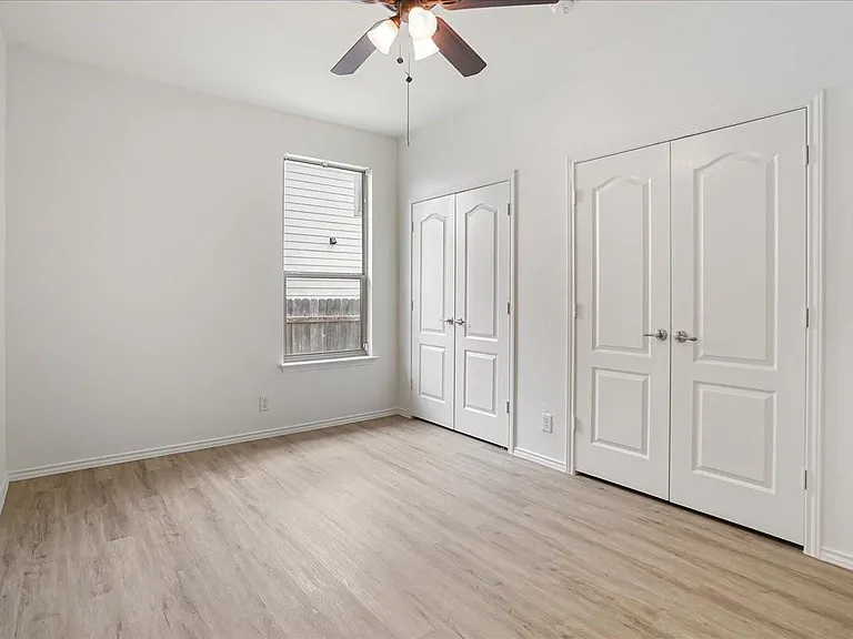 200 Rudy Ln — Photo 9