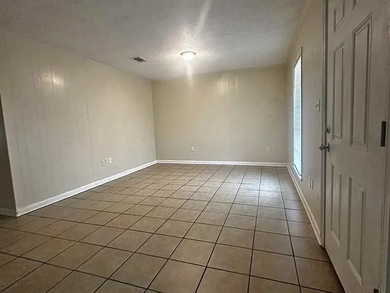 45147 Durbin Rd — Photo 13