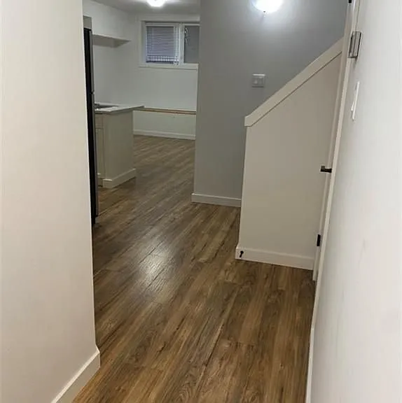 44 Franklin St S — Photo 5