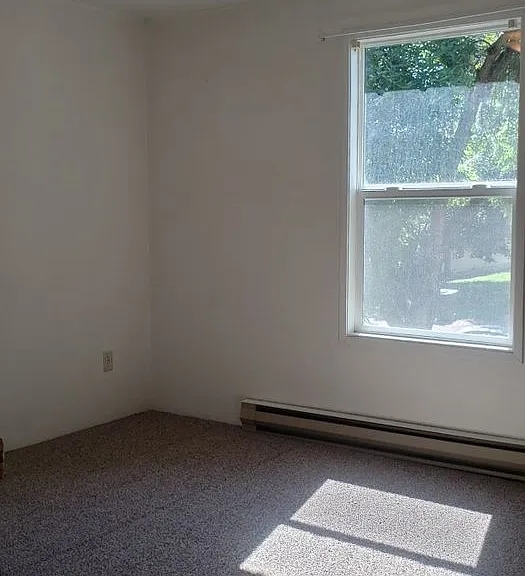 Baker Street Apartments — Photo 7