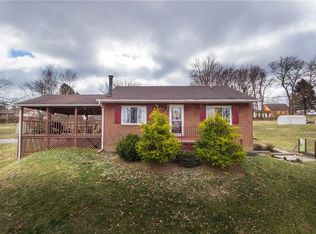 113 Bunker Hill Rd, Aliquippa, PA 15001