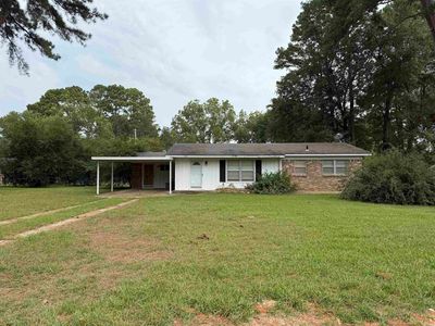 114 W Runnels St, Mineral Springs, AR, 71851