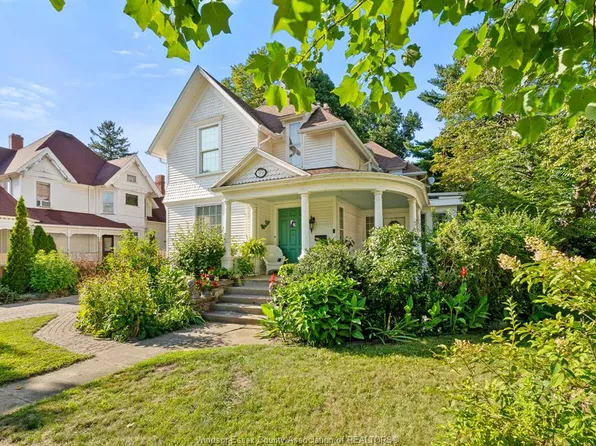 99 Talbot St W, Leamington, ON N8H 1M7