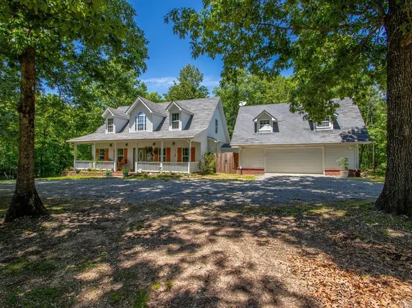 1500 Elmwood Rd, Benton, AR 72015
