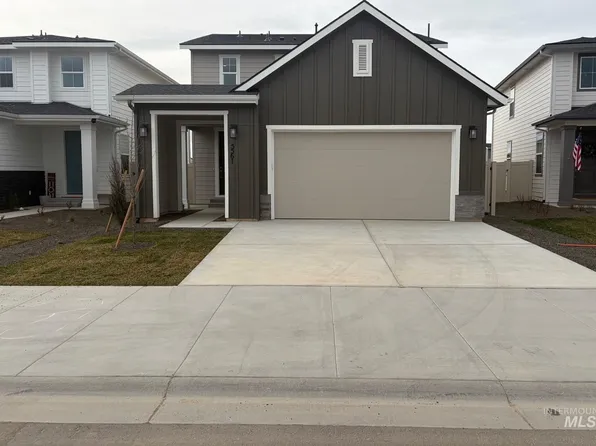 5561 W Aralia Dr, Meridian, ID 83646