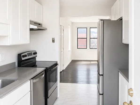 18 Townley St #J3, Hartford, CT 06105