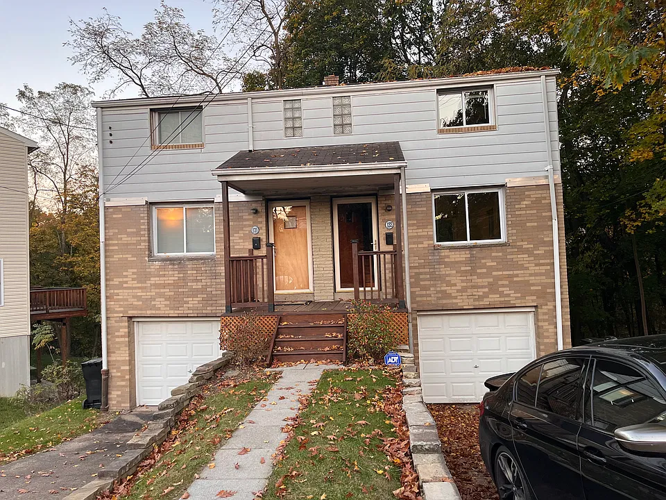 131-133 Cornell Ave