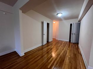 87-01 Midland Pkwy #6O, Jamaica, NY 11432