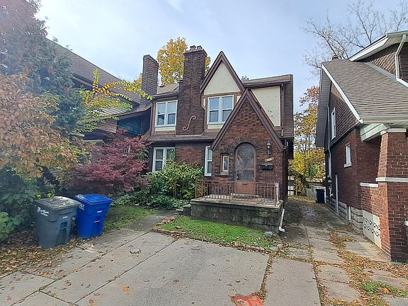 2nd image of 431 Randolph Ave
