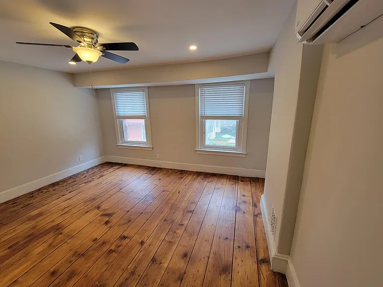 2050 Sansom St #2 — Photo 15