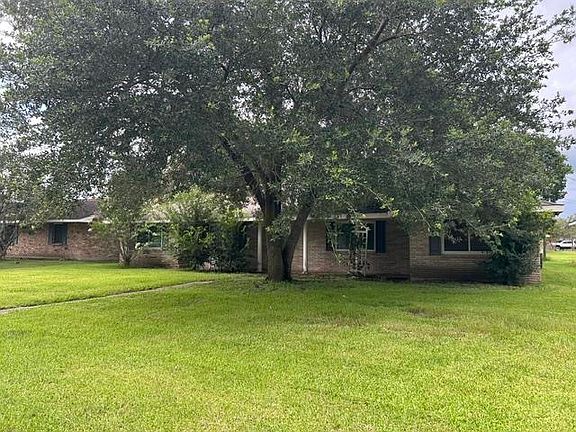 3rd image of 1204 5th St