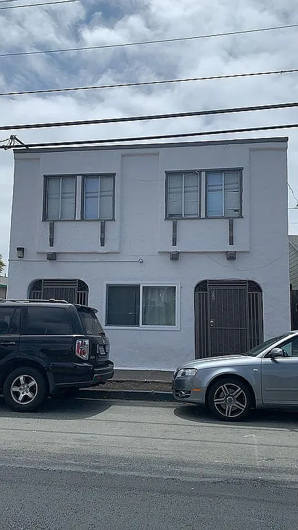 330 South St photo 1