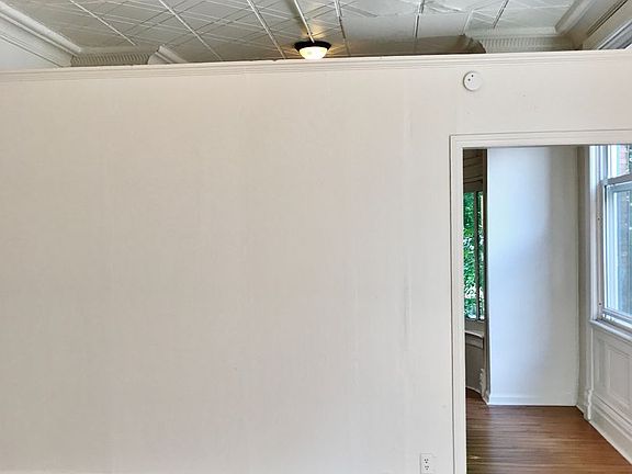 5th image of 5548 Forbes Ave APT 1