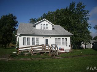 327 Illinois St, Panola, IL 61738
