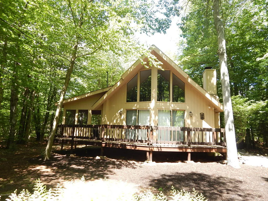 1205 Redwood Ter photo 1