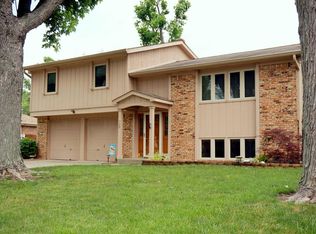 729 Colonial Way, Greenwood, IN