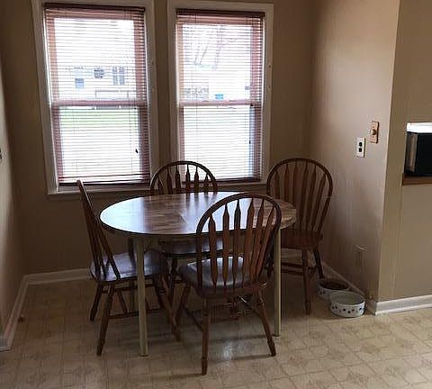 5th image of 1366 Arcadia Dr NE
