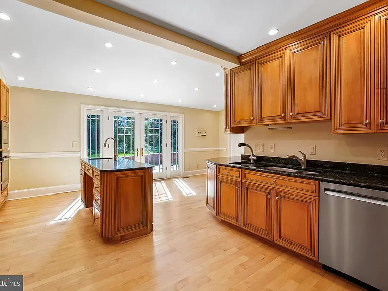 4900 Indian Ln NW — Photo 15