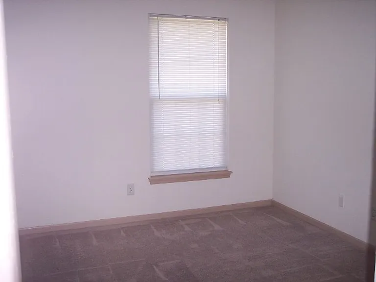 115 Polk St #C — Photo 6