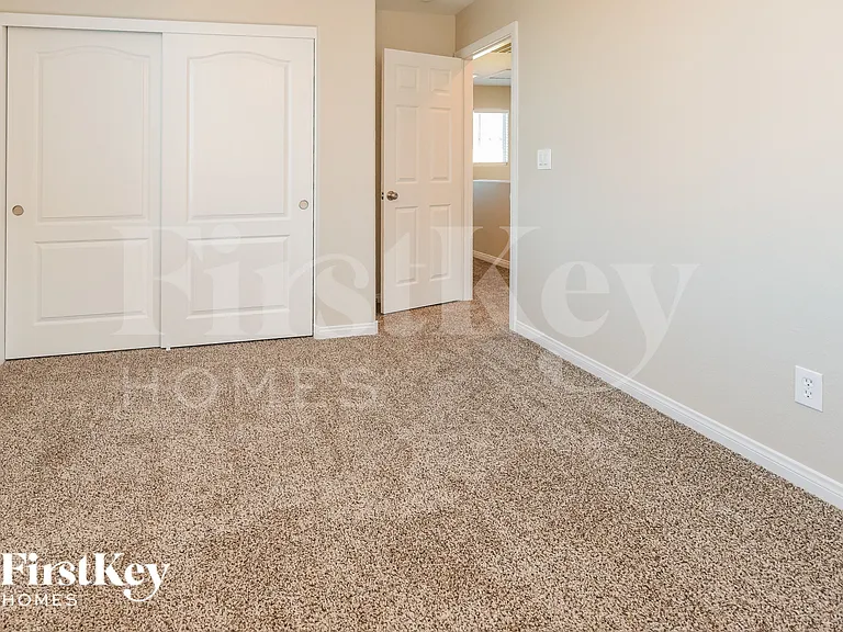215 Del Cira Ave — Photo 11