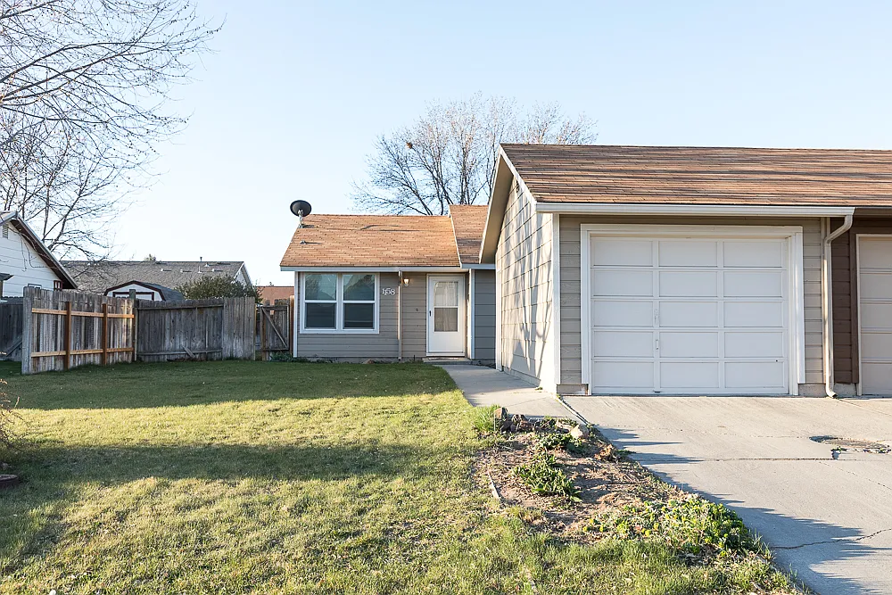 Devine Property - 1158 SW 14th Ave - 1 — Photo 1