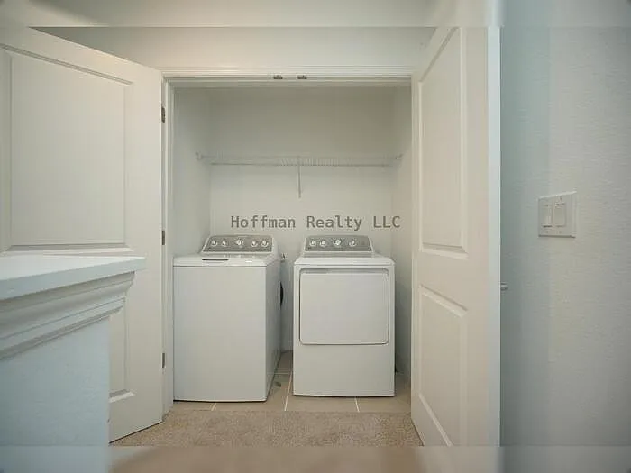 2407 Paravane Way — Photo 11