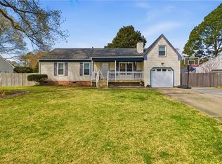 708 Colony Dr, Chesapeake, VA 23322