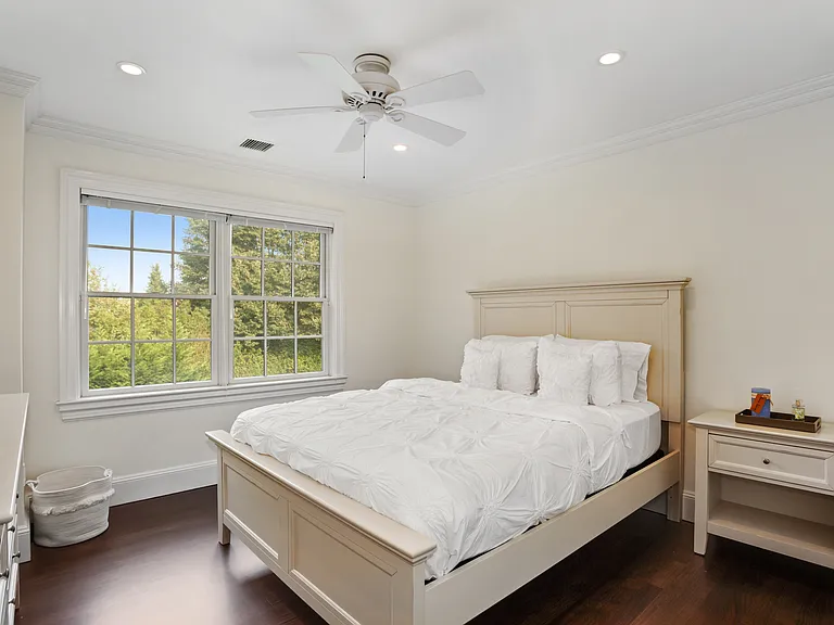 50 Narrow Ln — Photo 21