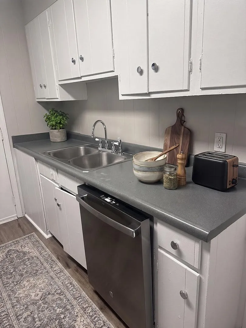 Carrington Woods Apartments — Photo 4
