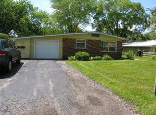 4621 Larch Ave, Glenview, IL