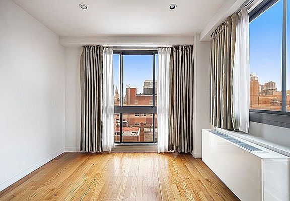 4th image of 38 Delancey St #7E