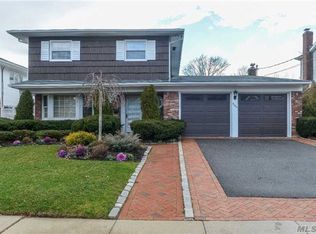 3064 Shore Dr, Merrick, NY 11566