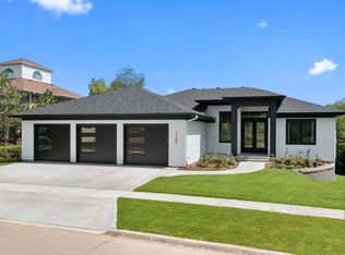 1750 Brown Deer Rdg, Coralville, IA 52241
