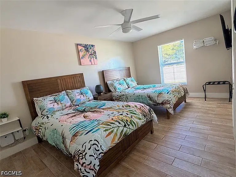 2937 SW 8th Pl — Photo 15