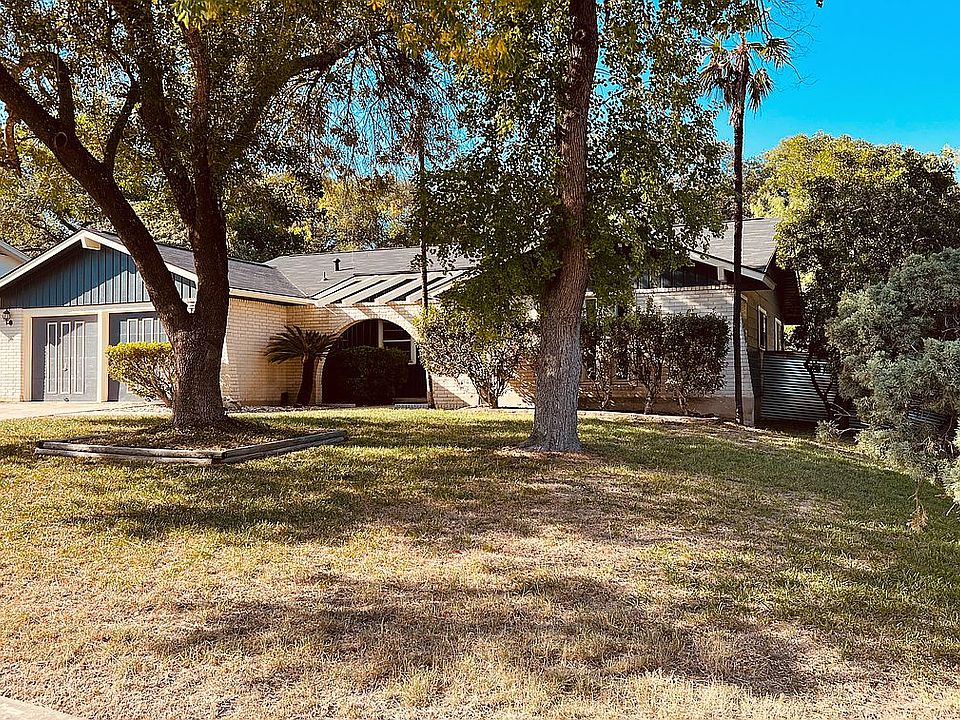 1st image of 5611 Lon Chaney Dr