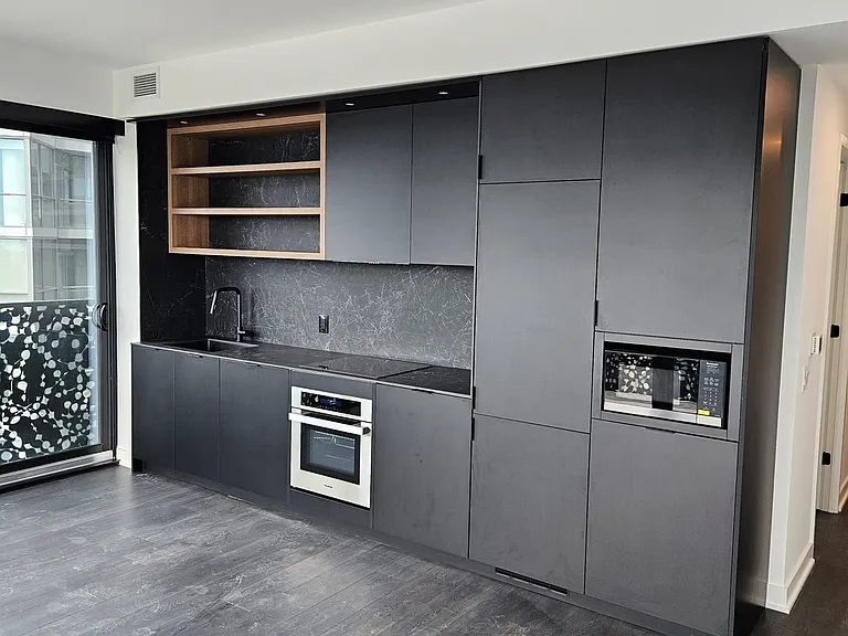 55 Charles St E #2706 — Photo 28