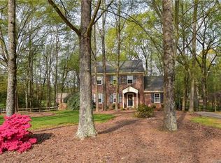 8832 Rayners Hill Dr, Charlotte, NC 28277