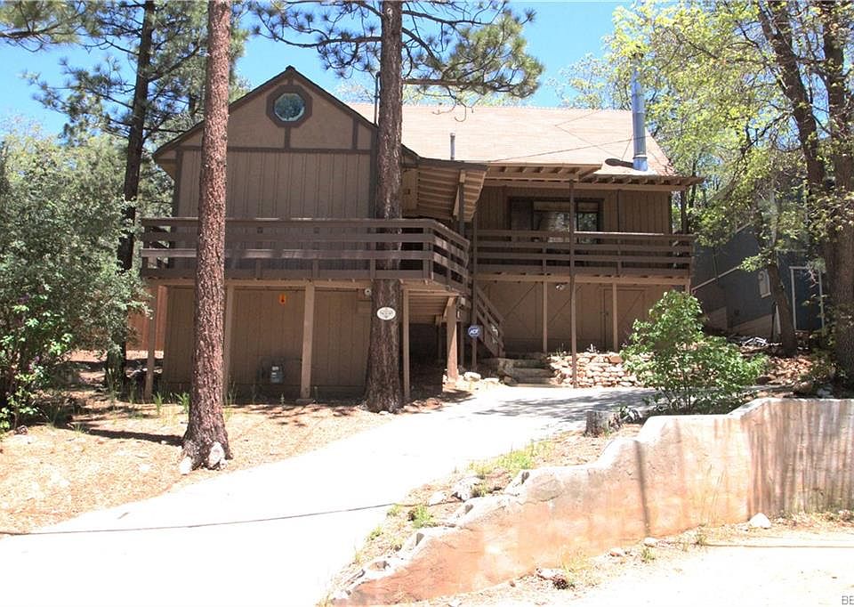1st image of 321 Vista Ave