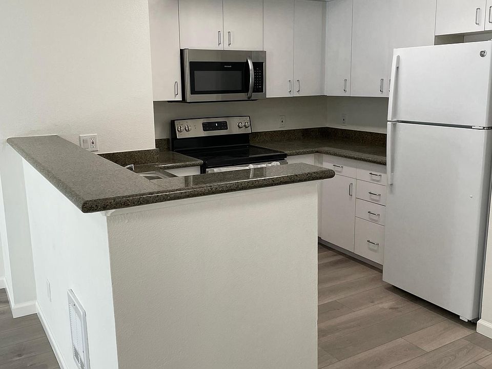 1st image of 8400 Oceanview Ter APT 319