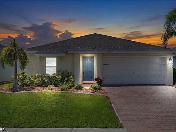 2nd image of 3166 Estancia Ln