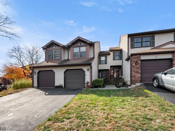 110 Bayberry Dr, Franklin Twp., NJ 08873