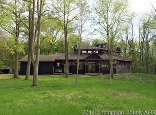 1420 Riverbend Ln, White Heath, IL 61884