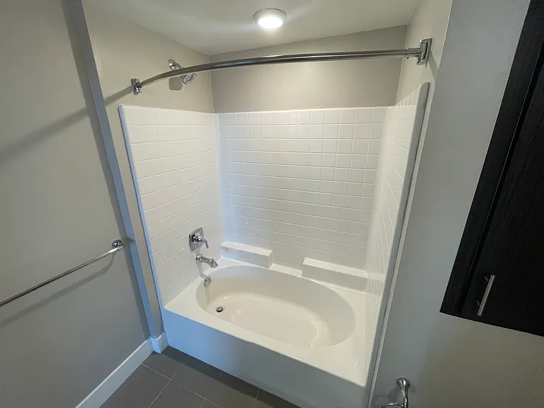 569 W Date St #502 — Photo 7