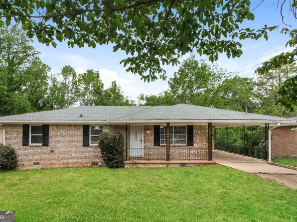 4080 Emerald Lake Dr, Decatur, GA 30035