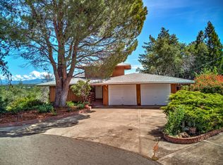 8809 Valley View Rd, Redding, CA 96001