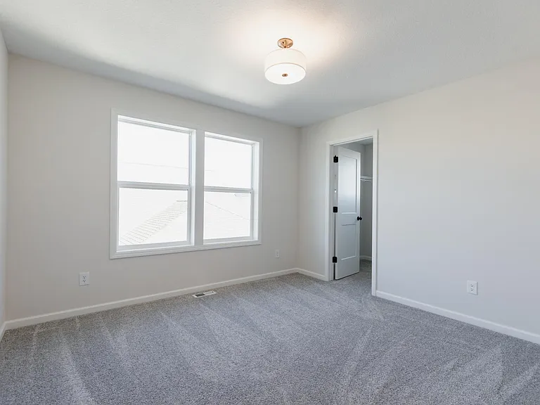 10268 Arrowwood Path — Photo 31