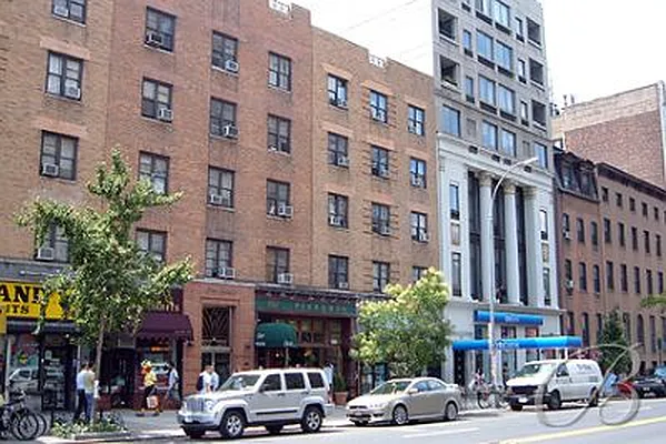 Rented by Bellmarc Realty | media 10