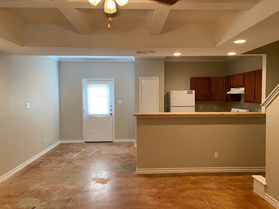 1st image of 5006 Summit Pass APT 2