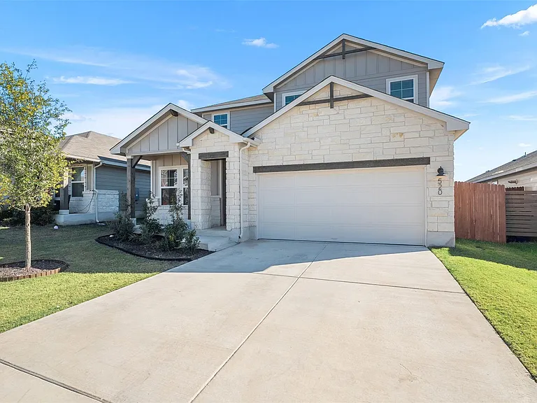 520 Loriner Way — Photo 4